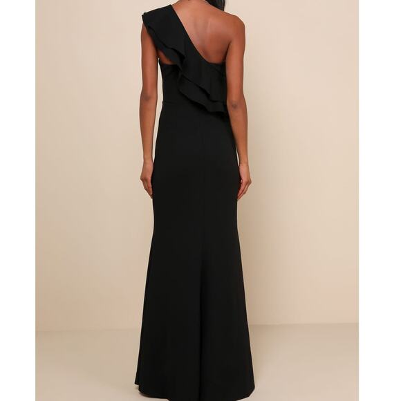 Lulus NWT Grand Beauty Black Ruffled One-Shoulder Mermaid Maxi Dress Large - Picture 7 of 11